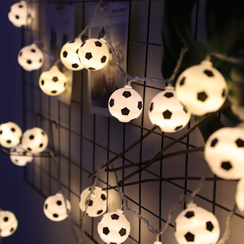 世界杯足球装饰酒吧主题装饰商场LED彩灯创意灯串图