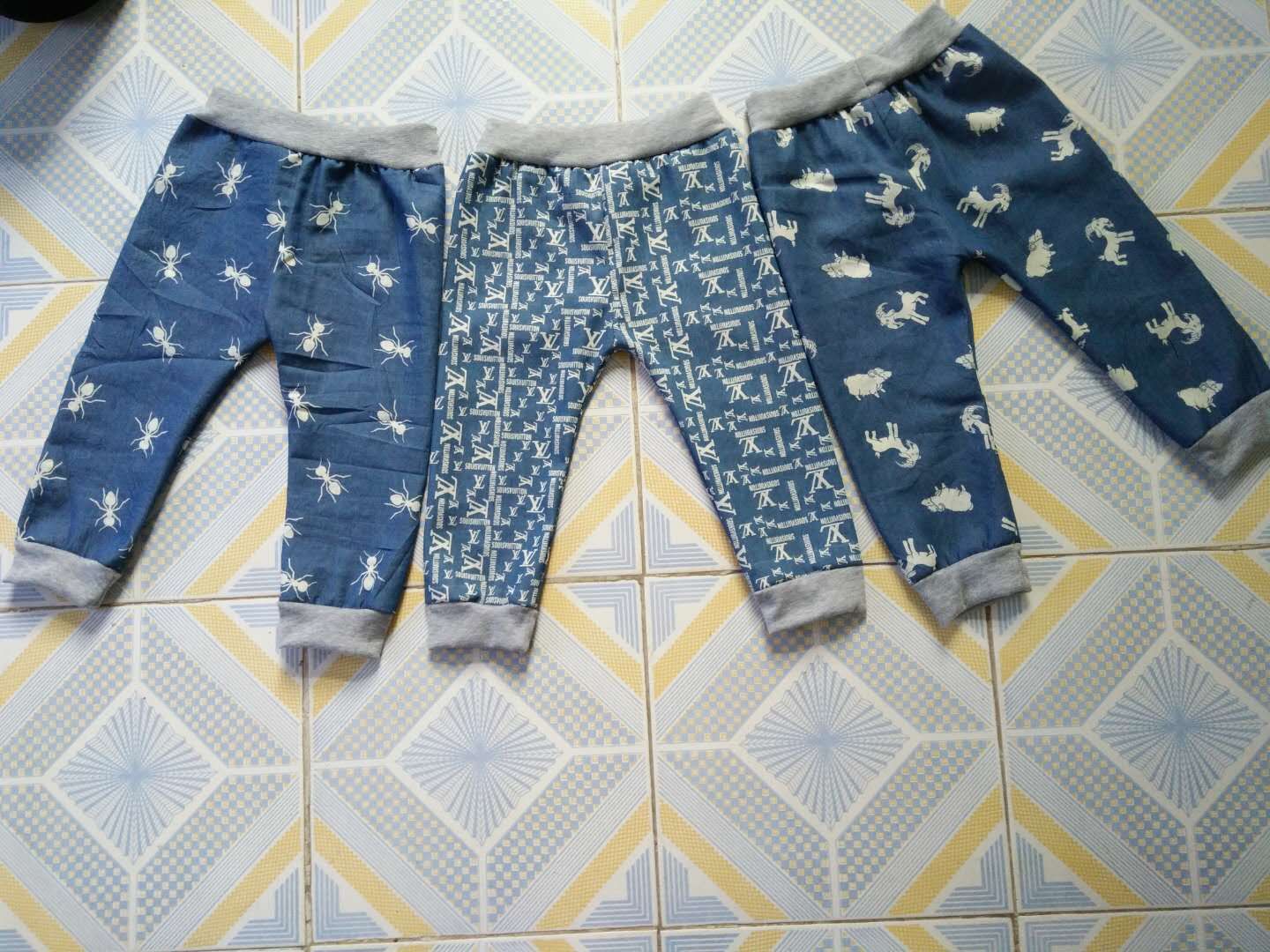 Children's pants undefined