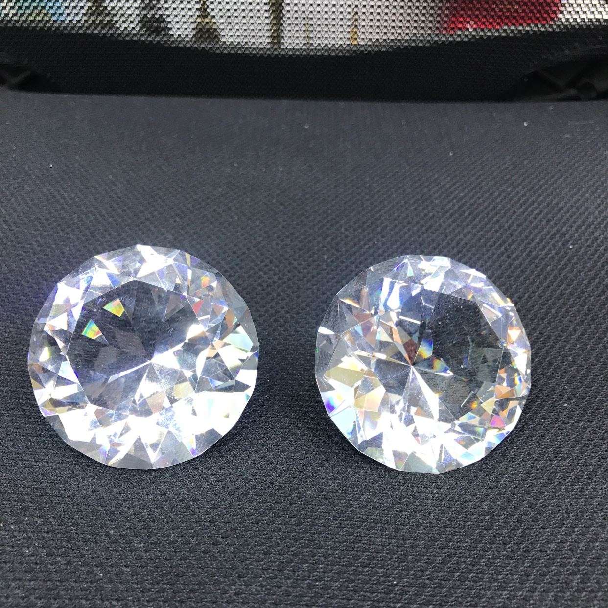 50# White Yuan Diamond