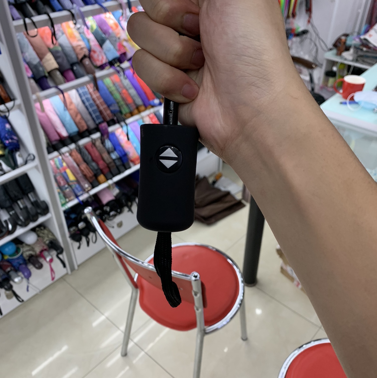 三折全自动黑胶遮阳方块伞抖音同款细节图