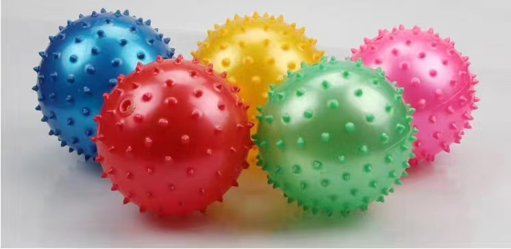 Hot style children's massage balls customized mixed color massage balls with the classic 10-85cm massage balls for primary and secondary school students to train full figure