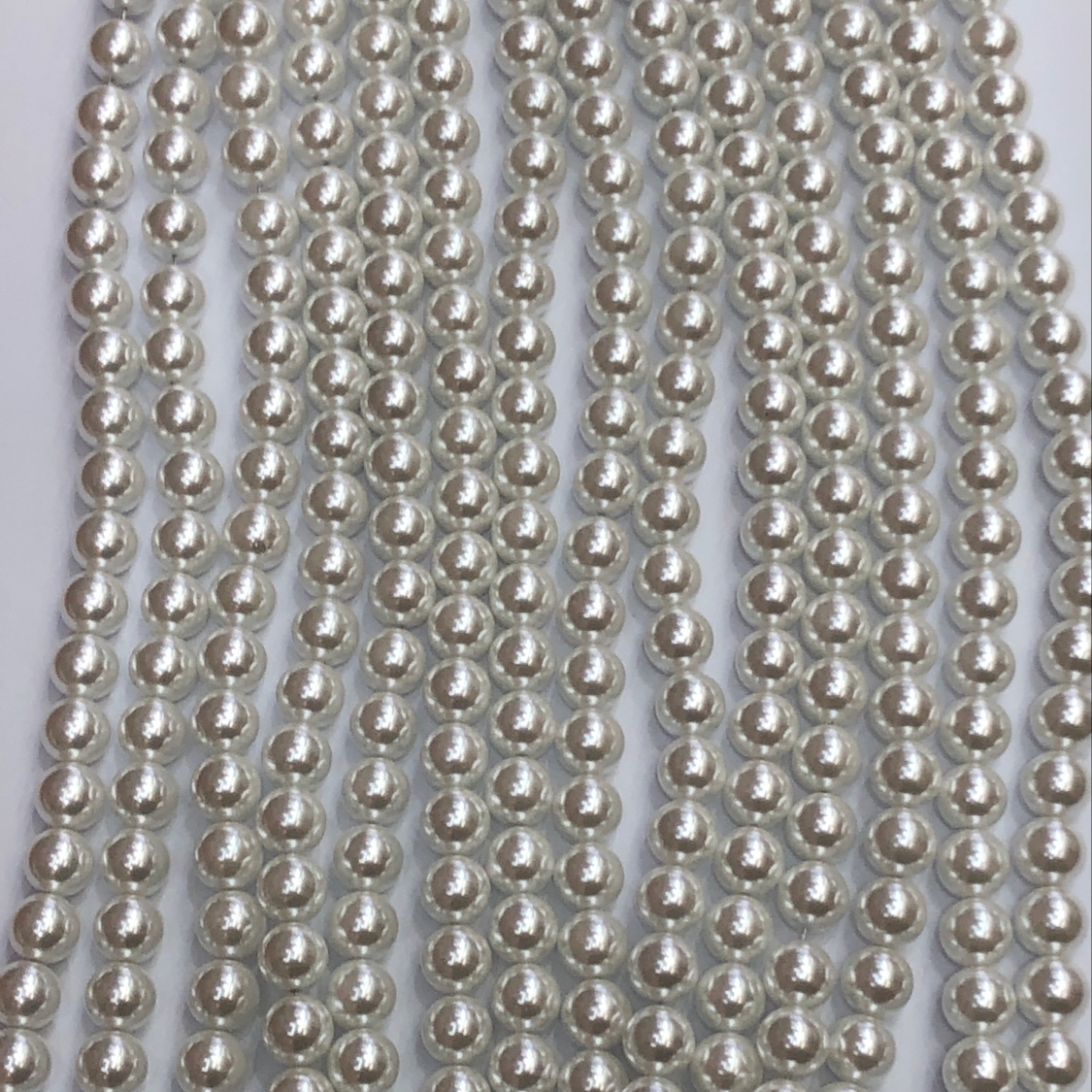 高品质10mm玻璃仿珍珠无瑕疵，一条100颗，白色米色有现货图