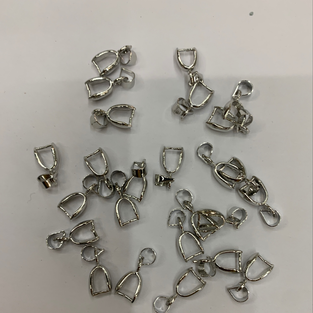 Pendant clasp thumbnail