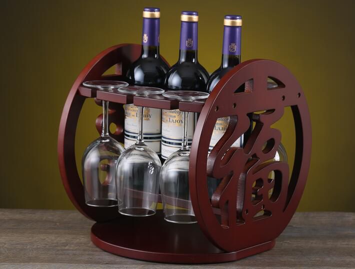 葡萄酒木制红酒架高脚杯全家福