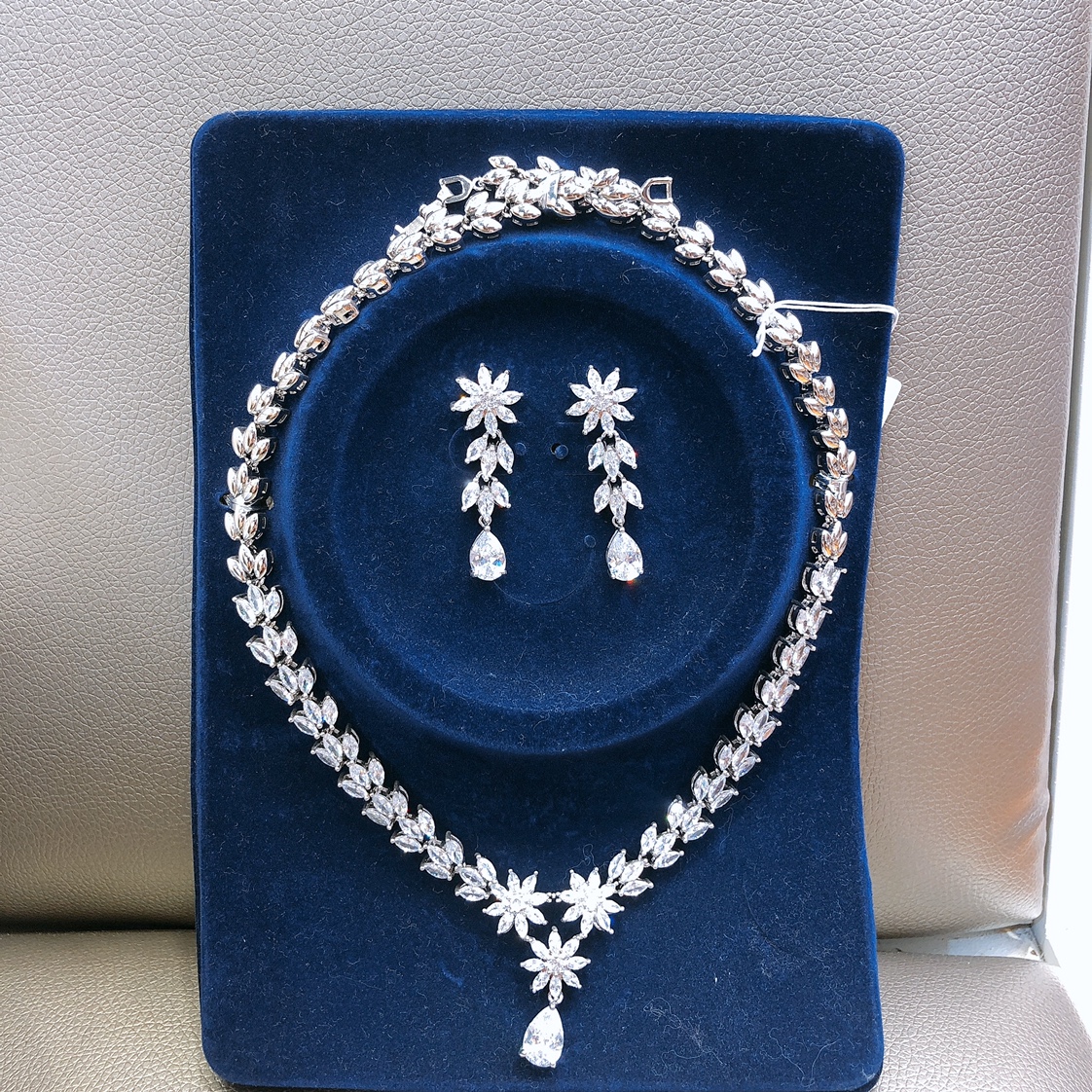 Bridal Chain Set Fashion Trend