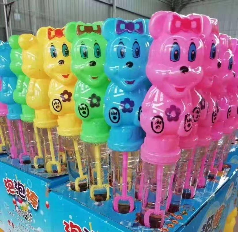 The 38CM cartoon version bubble sticks and the seven-color five-hole bubble sticks are selling well at the street stall Item Picture