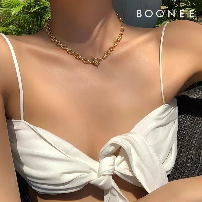 Fashionable and versatile chain OT buckle short necklace, unique and ins style simple collarbone chain accessory for women's trendsetter details Picture