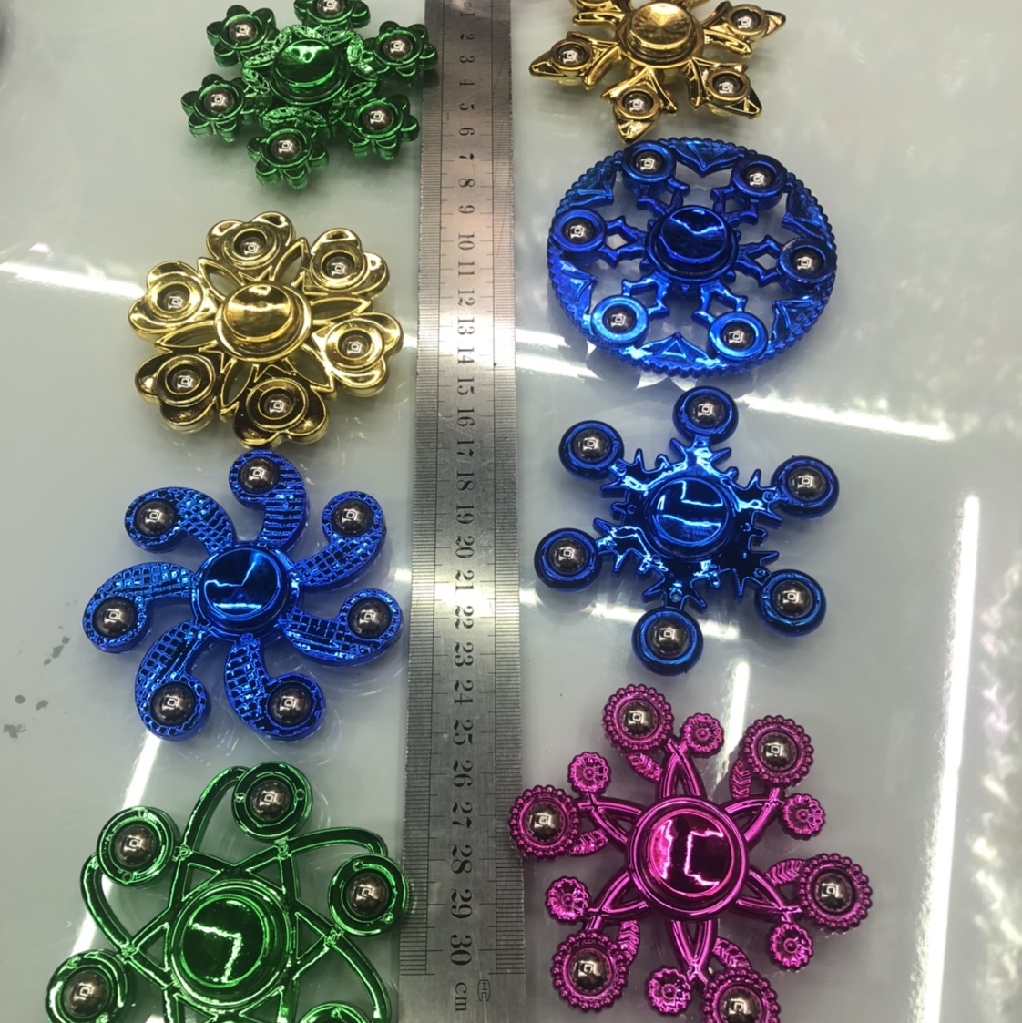 镀金指尖陀螺产品图