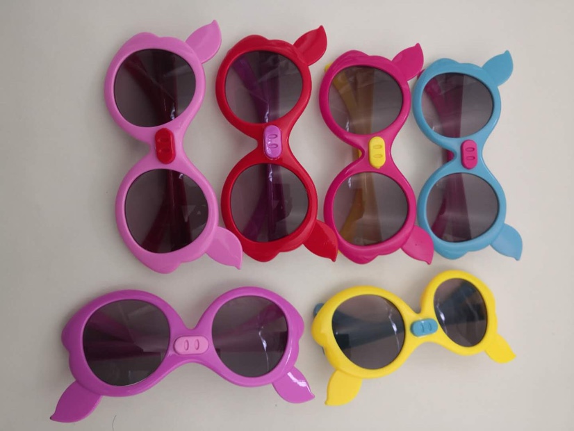 Children's glasses are in stock and available for wholesale
