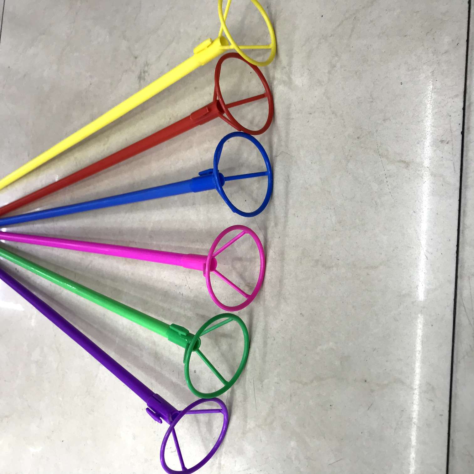 40厘米铝膜气球托杆 玩具   充气玩具   其他充气玩具 塑料 国康塑管