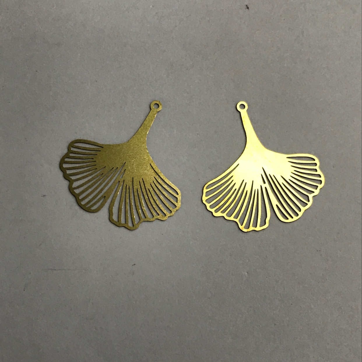 飞特电脑片E3-8713 环保腐蚀片黄铜片 镂空树叶银杏叶花片，饰品配件，耳环手链项链吊坠耳饰
