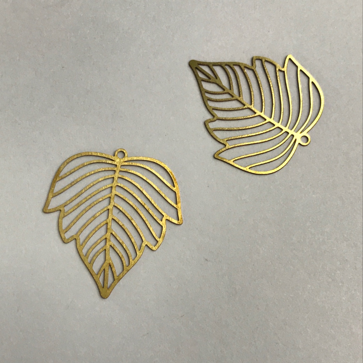 飞特电脑片E3-8713 环保腐蚀片黄铜片 0.4mm侯镂空树叶片，饰品配件，耳环手链项链吊坠耳饰