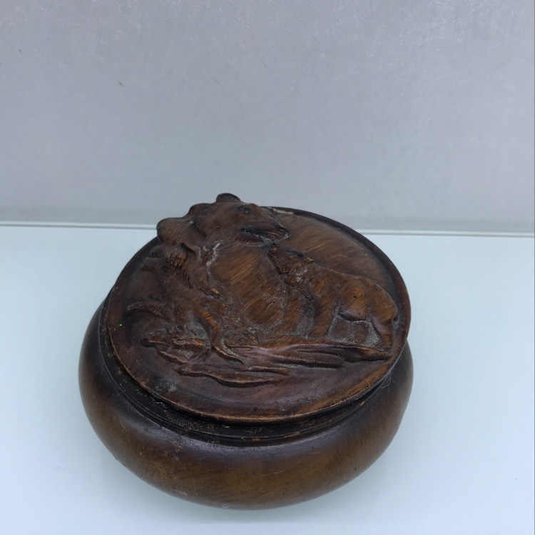 The Tiger jewelry box thumbnail