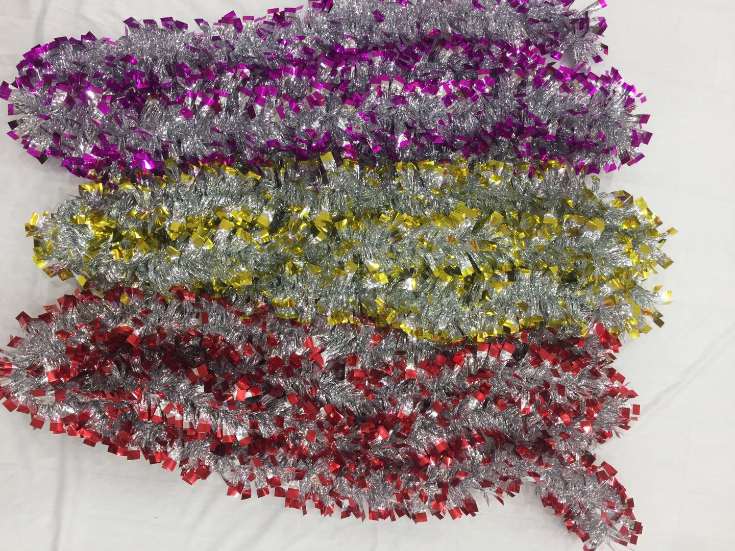 Christmas silver heart colour stripe with wide leaf edge