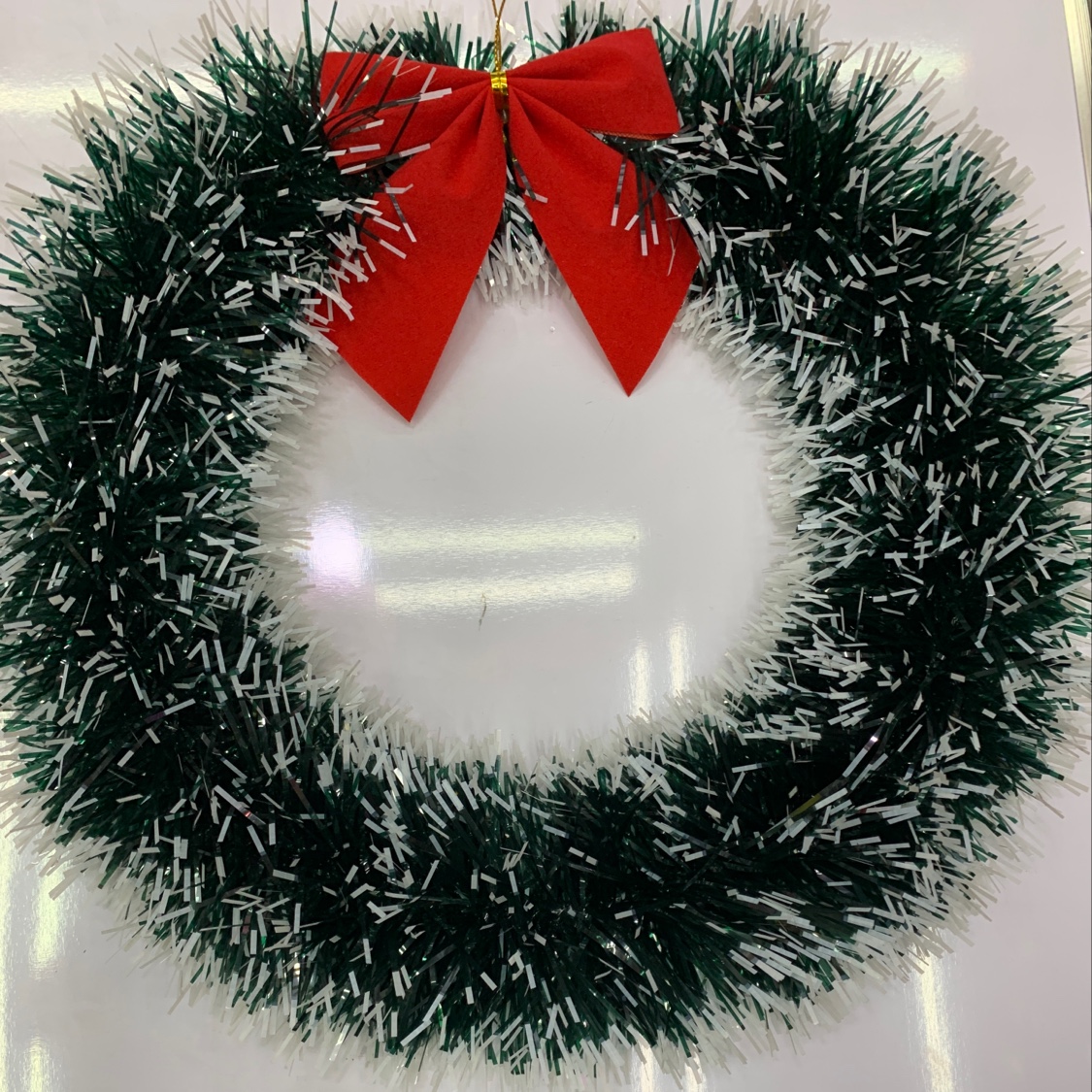 Garland With White Border