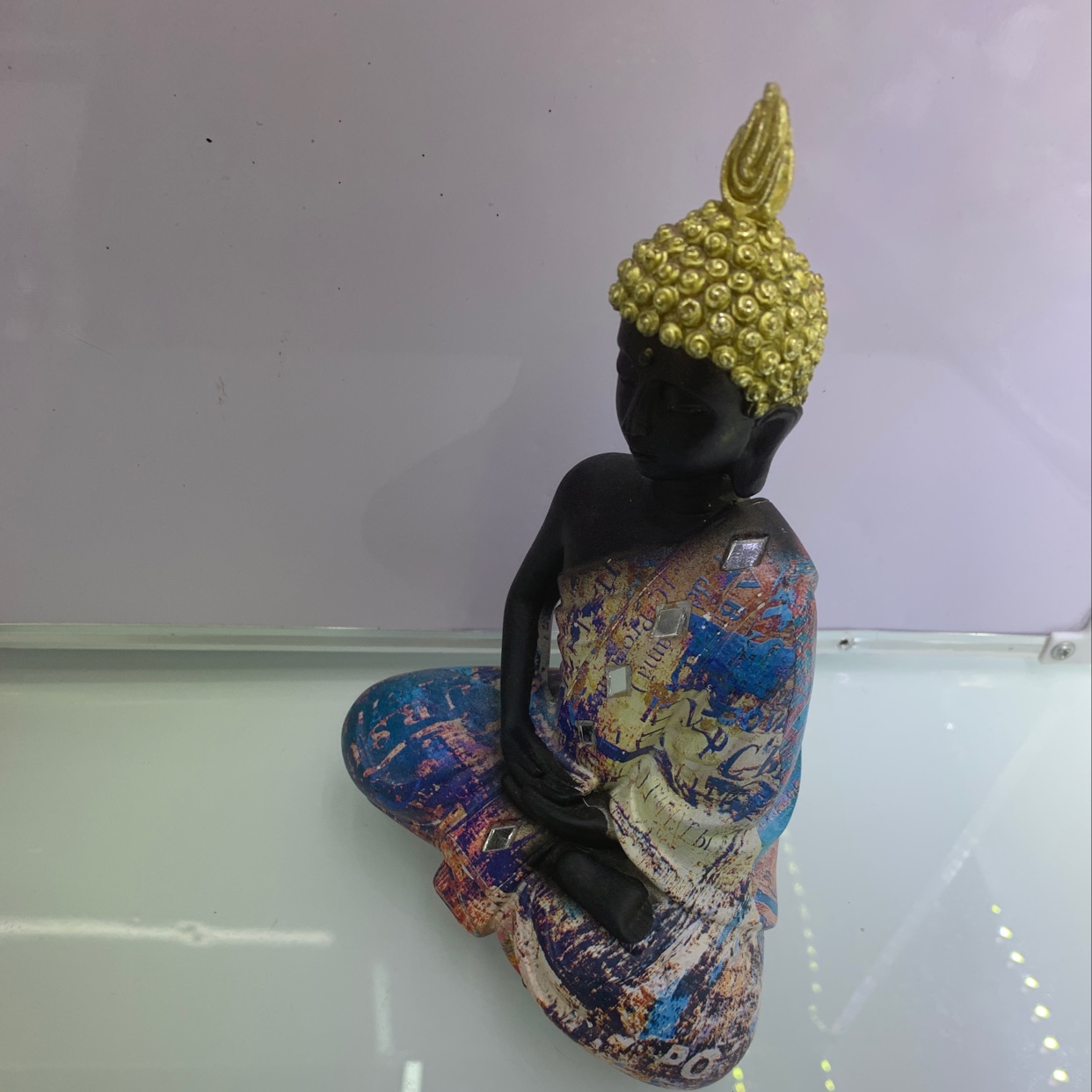 Resin handicraft thumbnail
