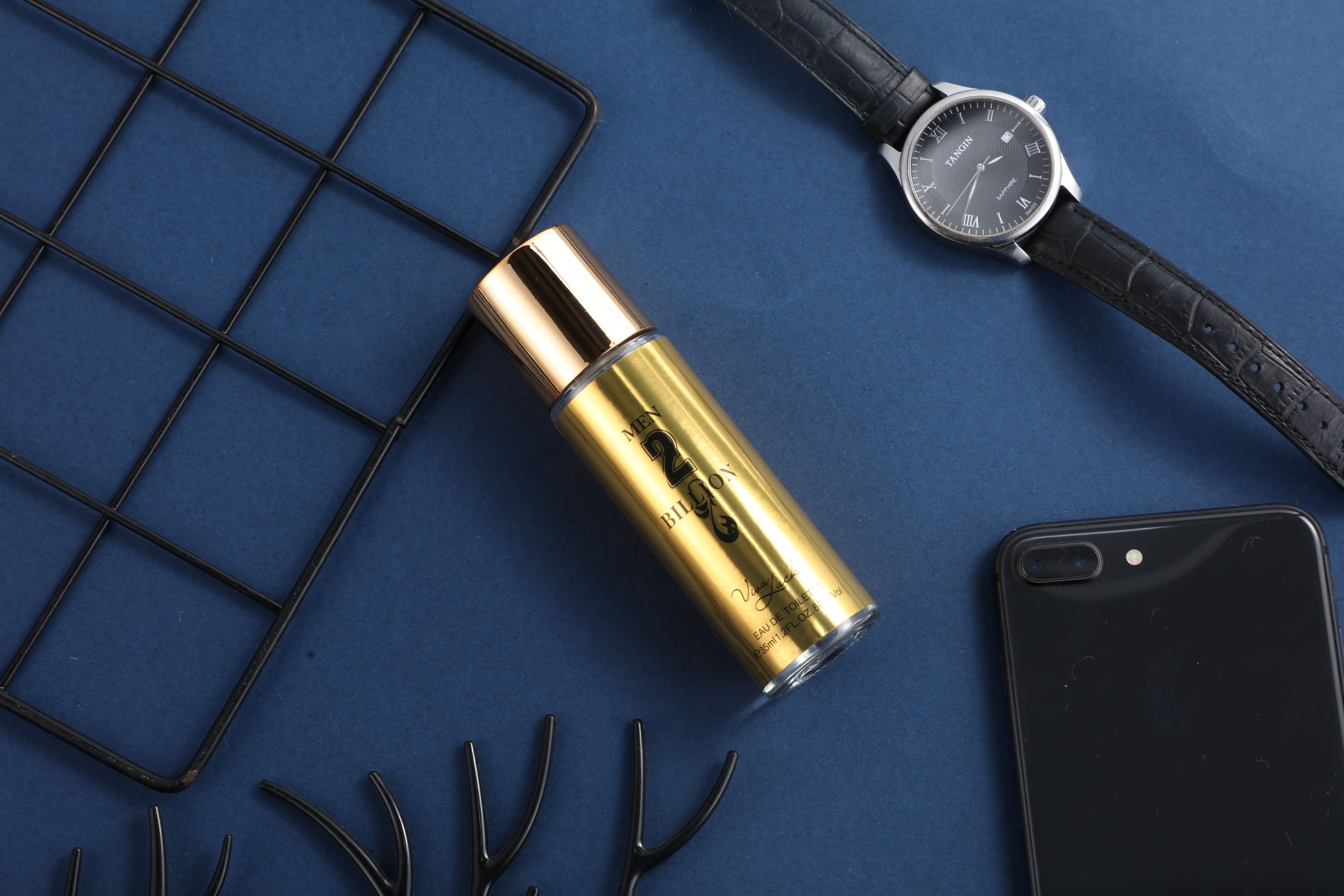 35ML portable version of the popular men's eau de Toilette recommendation