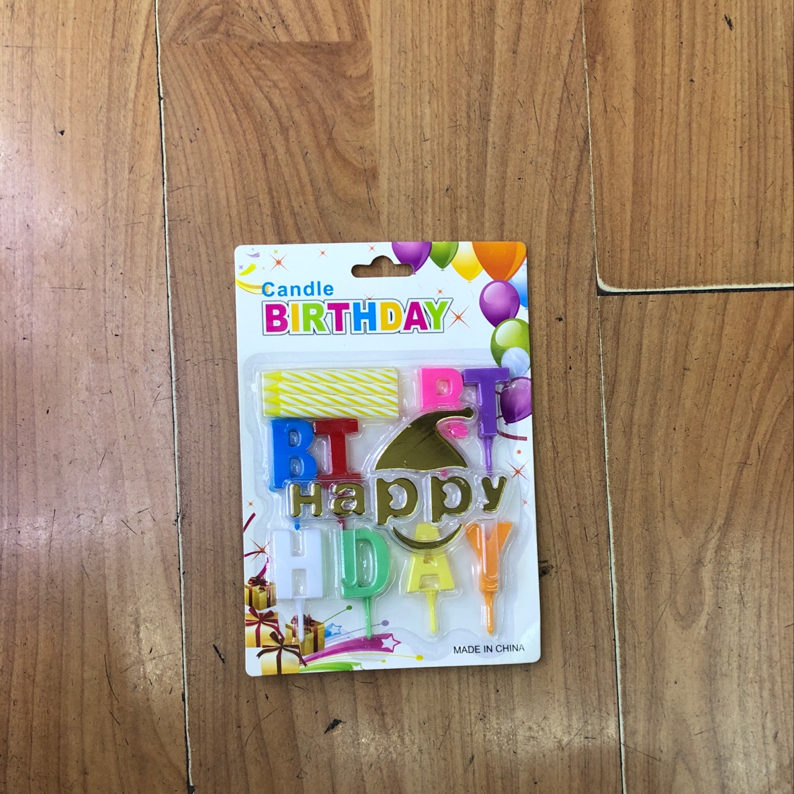 Plastic new Happy Birthday thumbnail