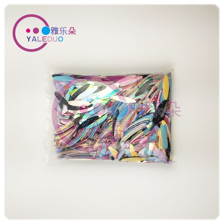 Double-pointed oval golden iridic single-hole sequin diy handcrafted irregular-shaped sequin clothing earrings accessories details Picture