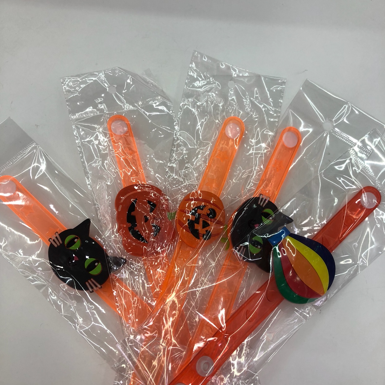 定制闪光发光手环玩具批发