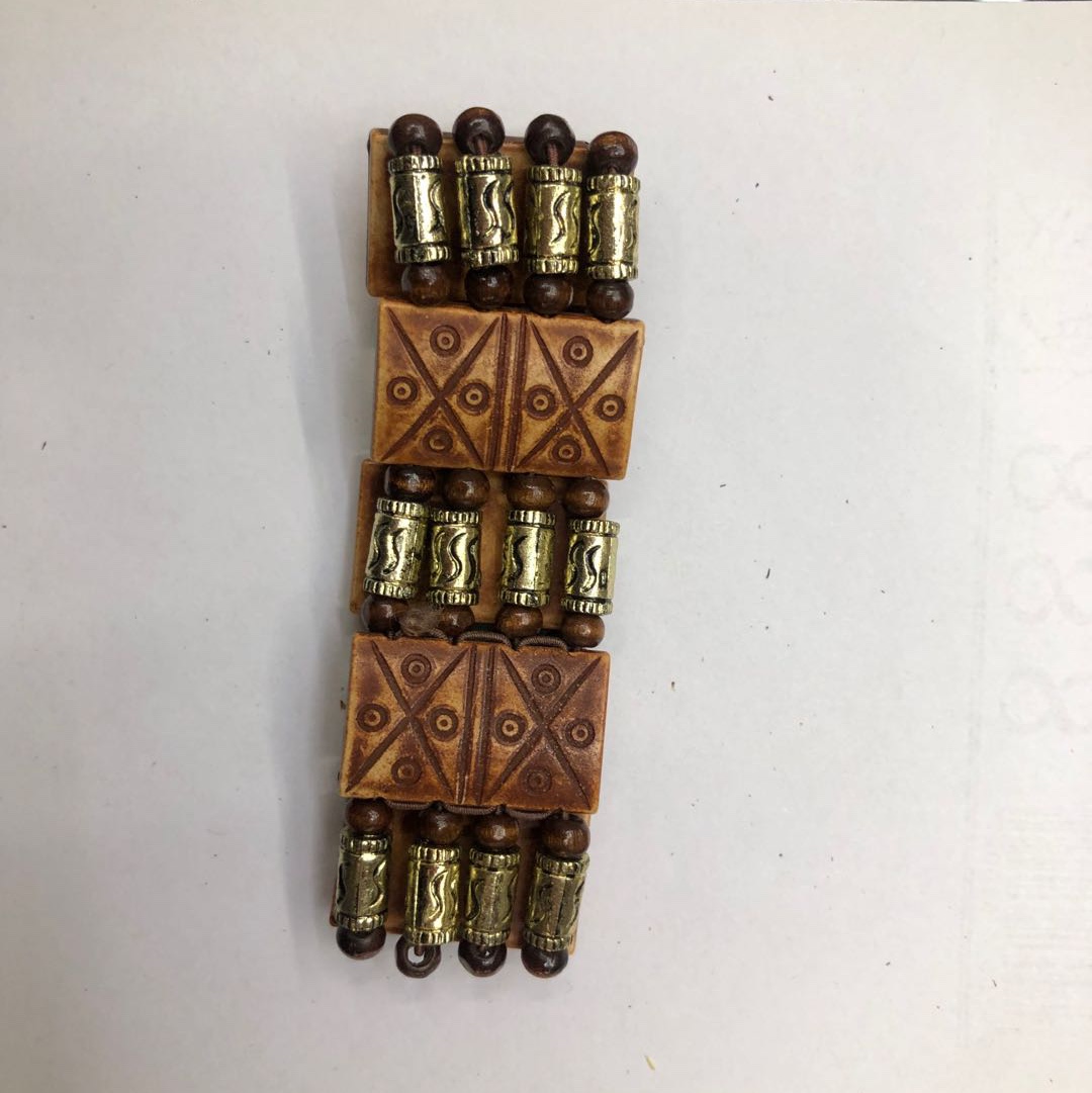 Wooden bead bracelet 35 thumbnail