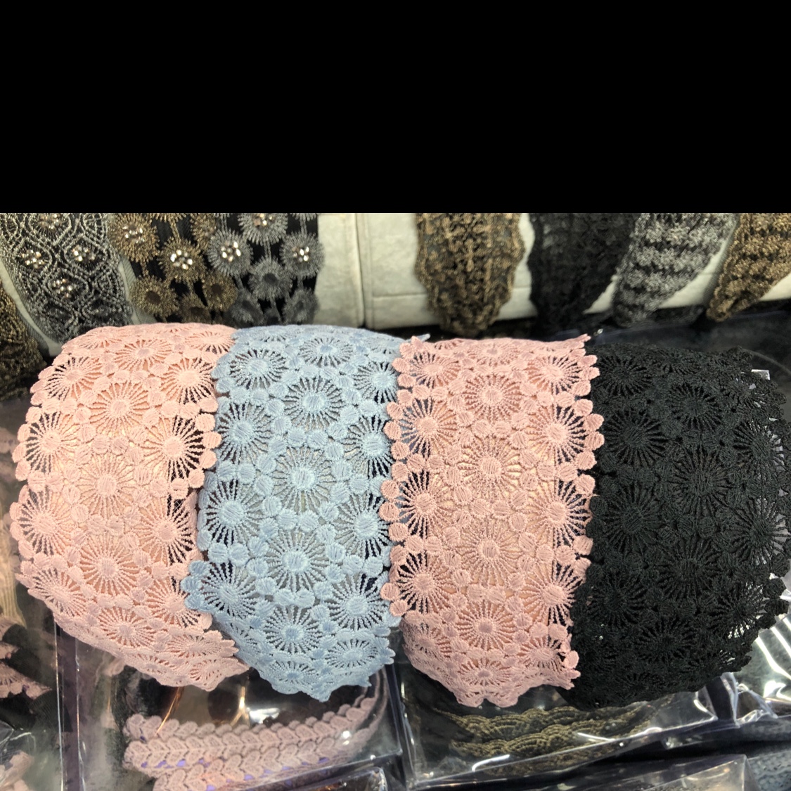Colorful lace studs thumbnail