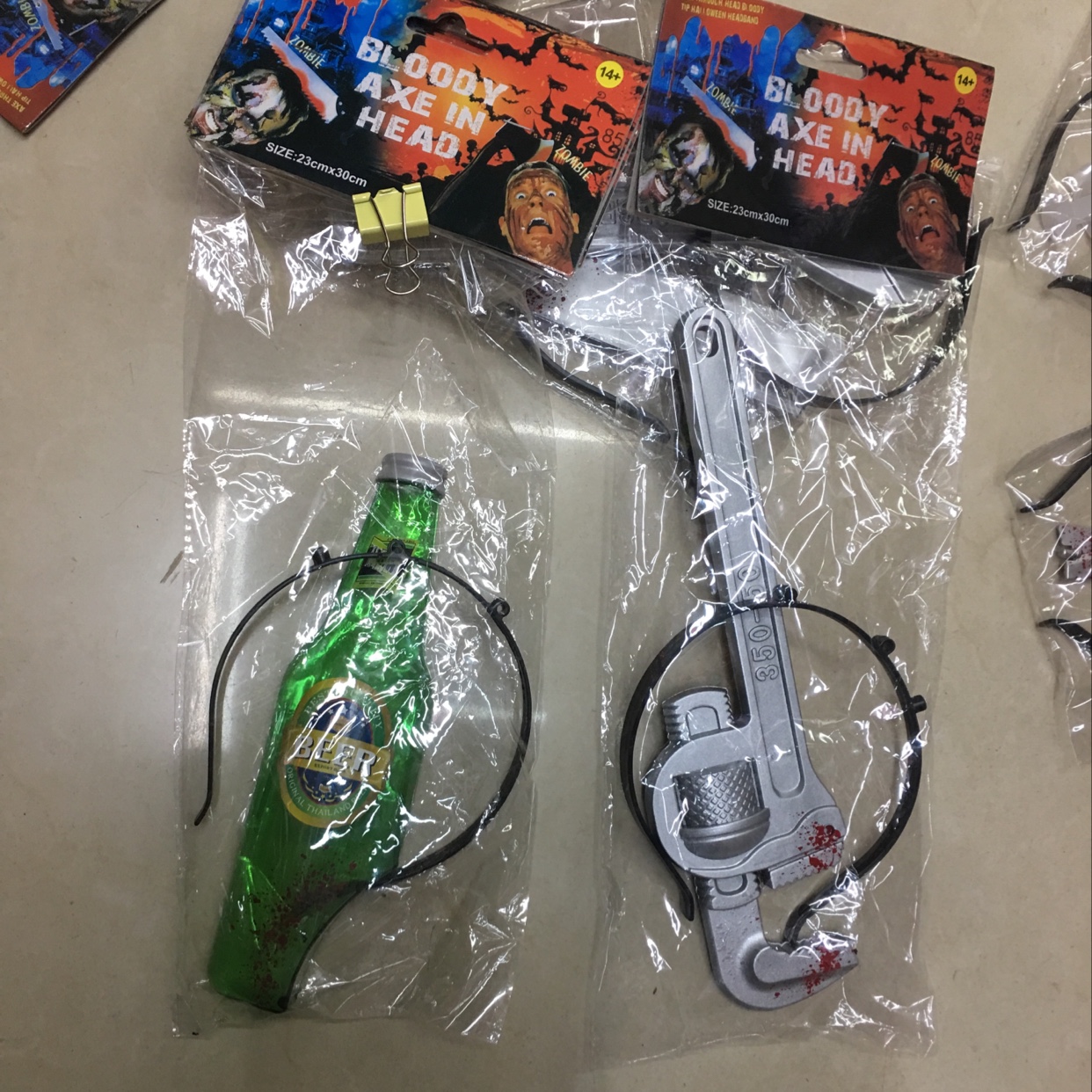 万圣节头扣鬼节仿真剪刀头箍图