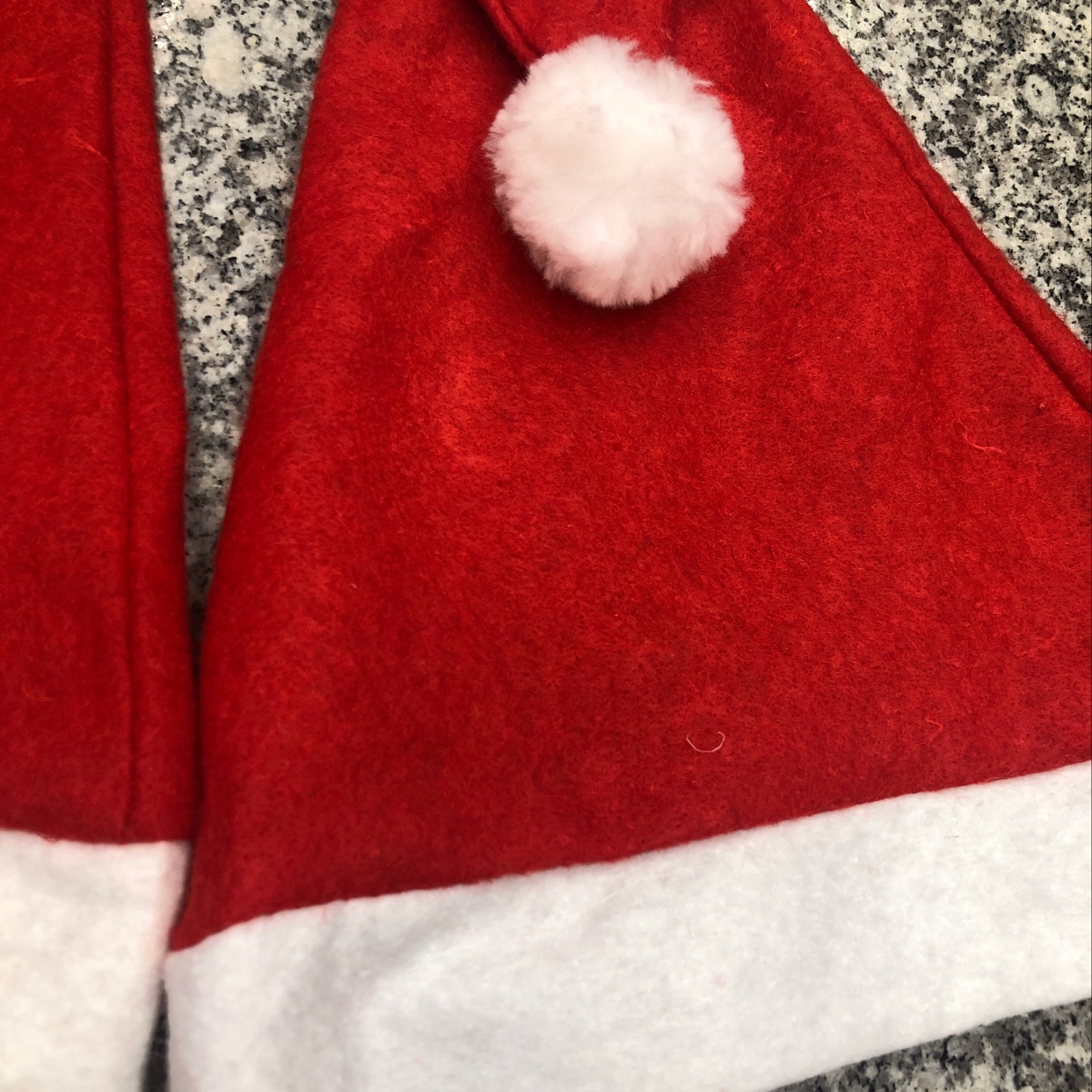 The latest non-woven fabric Christmas hat for children from Hua's Christmas Craft Christmas Decoration Specification image