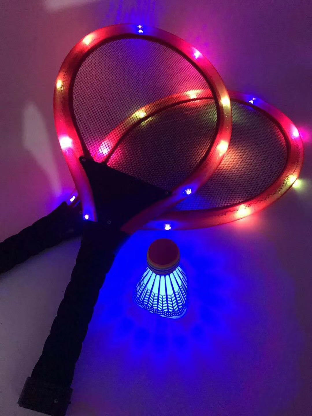 Luminous badminton racket