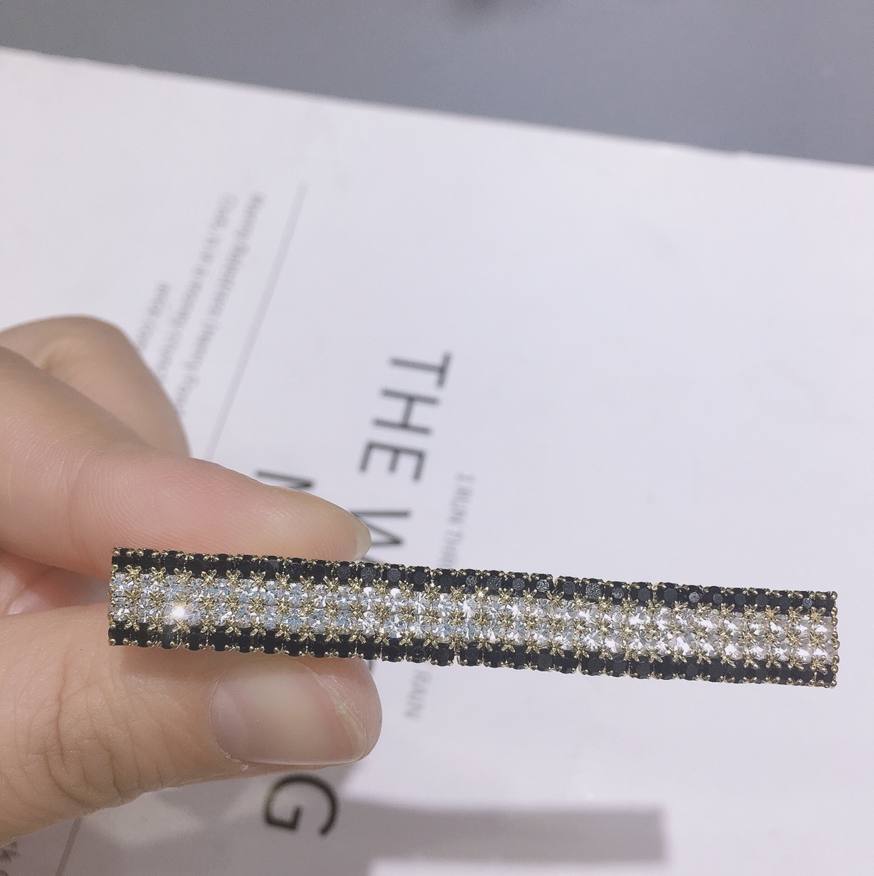 经典黑白条鸭夹产品图