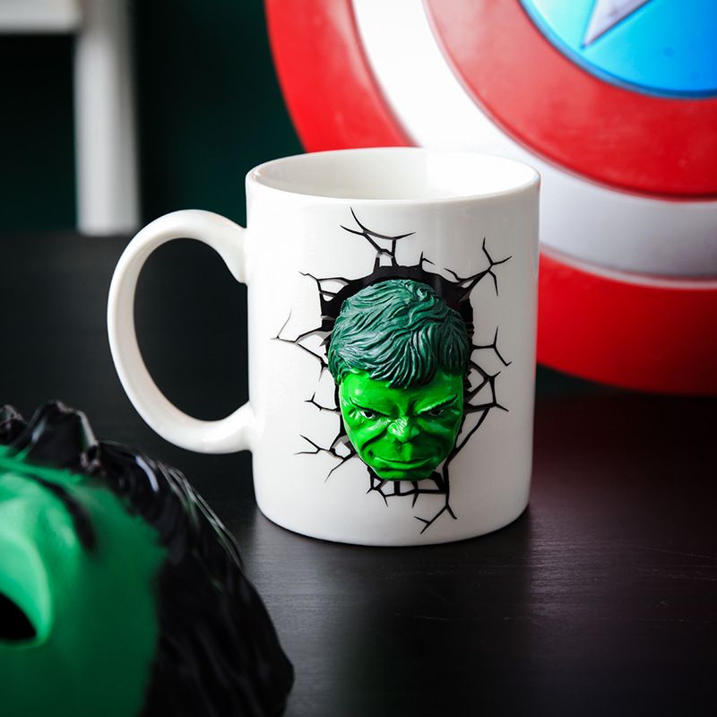 Tao Pinhui personalized ceramic mug cartoon Hulk Avenger 3D ceramic milk coffee cup custom LOGO