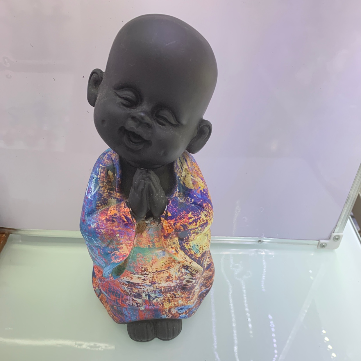 Resin handicraft