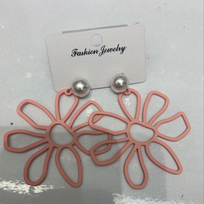 Pendientes gouache