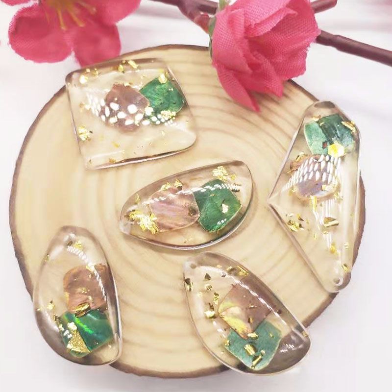 Handmade epoxy resin real flower gold foil new Korean small clear earrings, ear studs, ear clips, ear hooks DIY material accessories Application Scenario