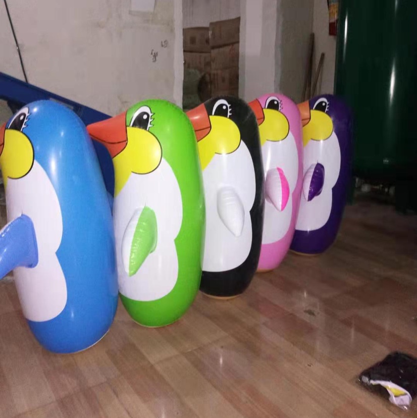 Untoppleable inflatable toy cartoon air mold toy