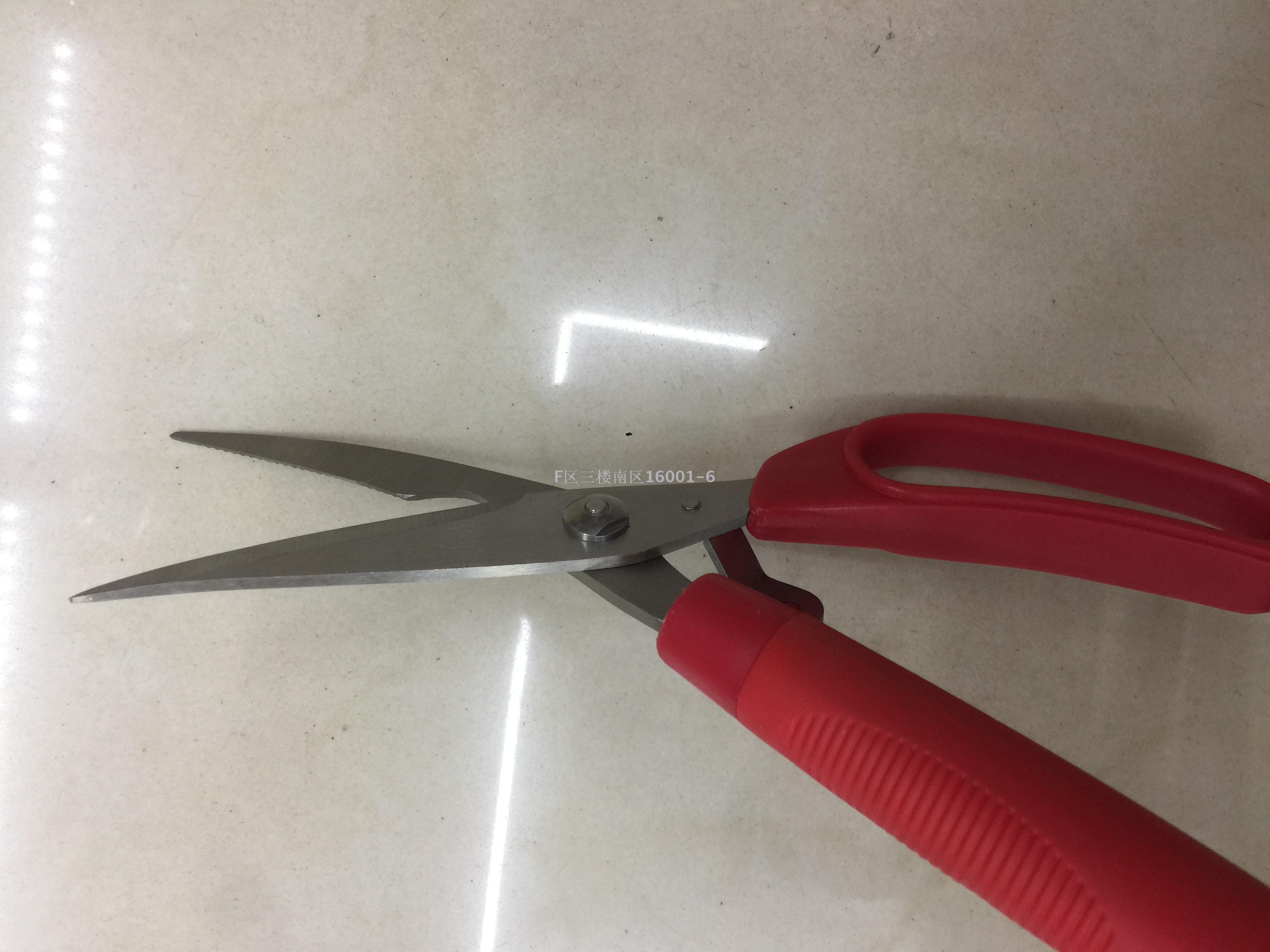 义乌好货 景泓五金厨具 健豪多功能剪刀鸡骨剪红色黑色塑料柄详情图2