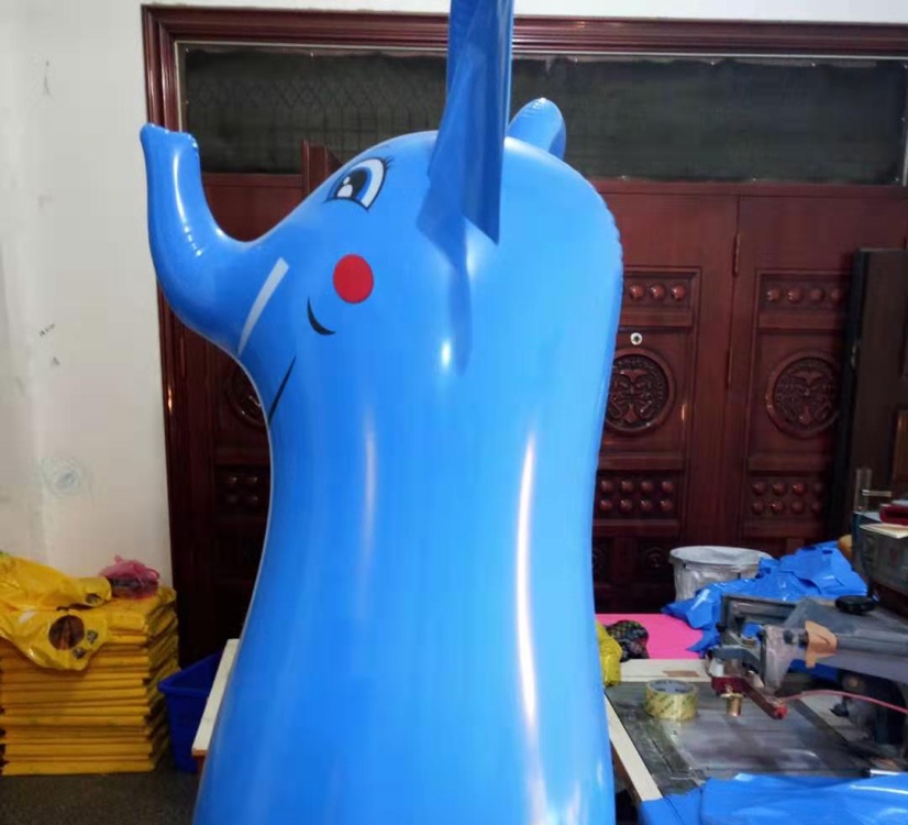 Untoppleable inflatable toy cartoon air mold toy Specification image