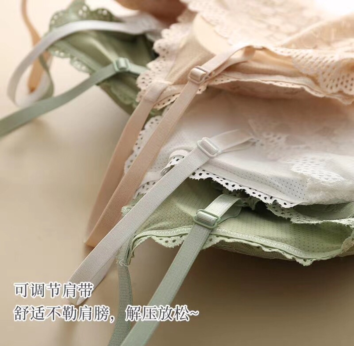 Factory wholesale of transparent lace and long, body-hugging undergarments for girls with beautiful backs undefined