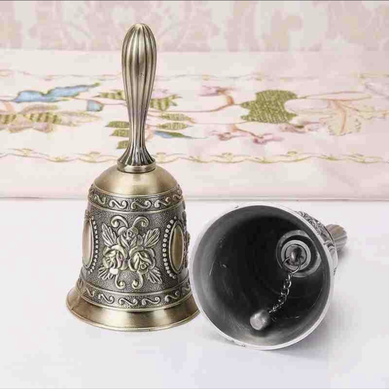 Zinc alloy bar and restaurant bar bell, serving bell, table bell, hand-cranked bell, metal handicrafts, home ornaments Specification image