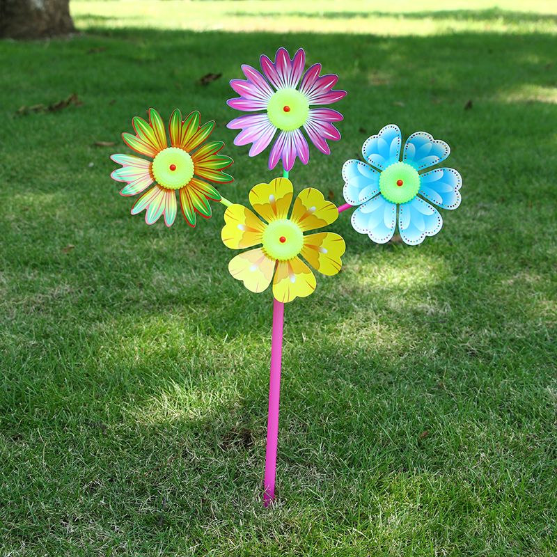 地摊热卖户外儿童玩具风车 创意卡通四朵太阳花塑料风车小孩礼物