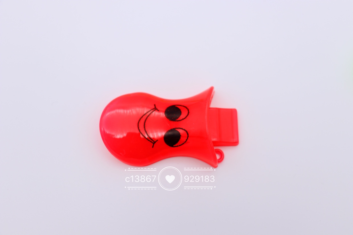 Duckbill whistle, children's plastic toy whistle, whistle gift, Gashapon party toy Item Picture