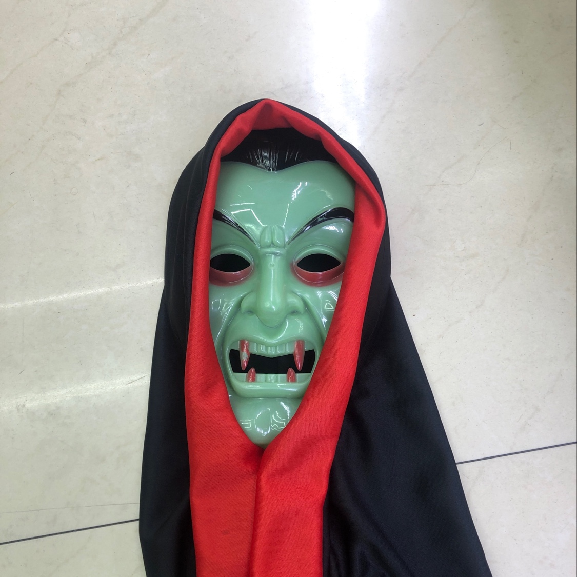 夜光吸血鬼面具