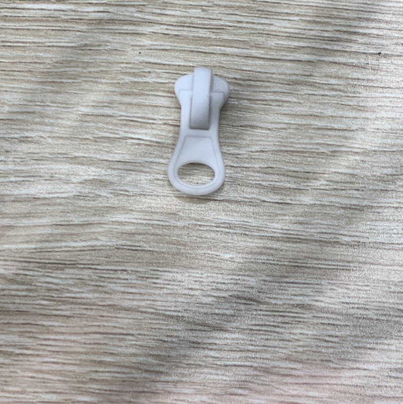 3#塑料带保险下拉片拉头防静电服装辅料品种齐全厂家现货批发