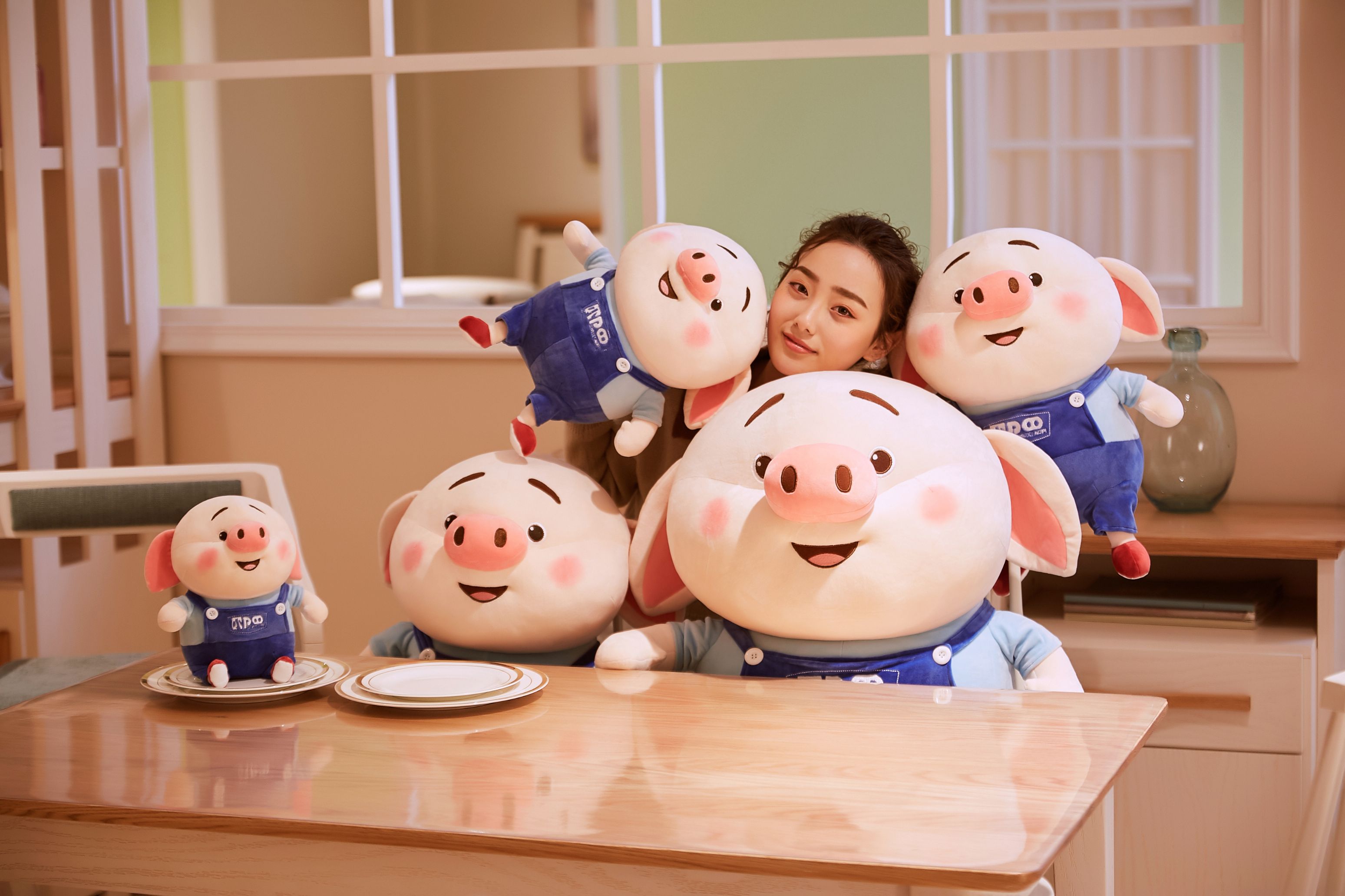 23寸猪小屁