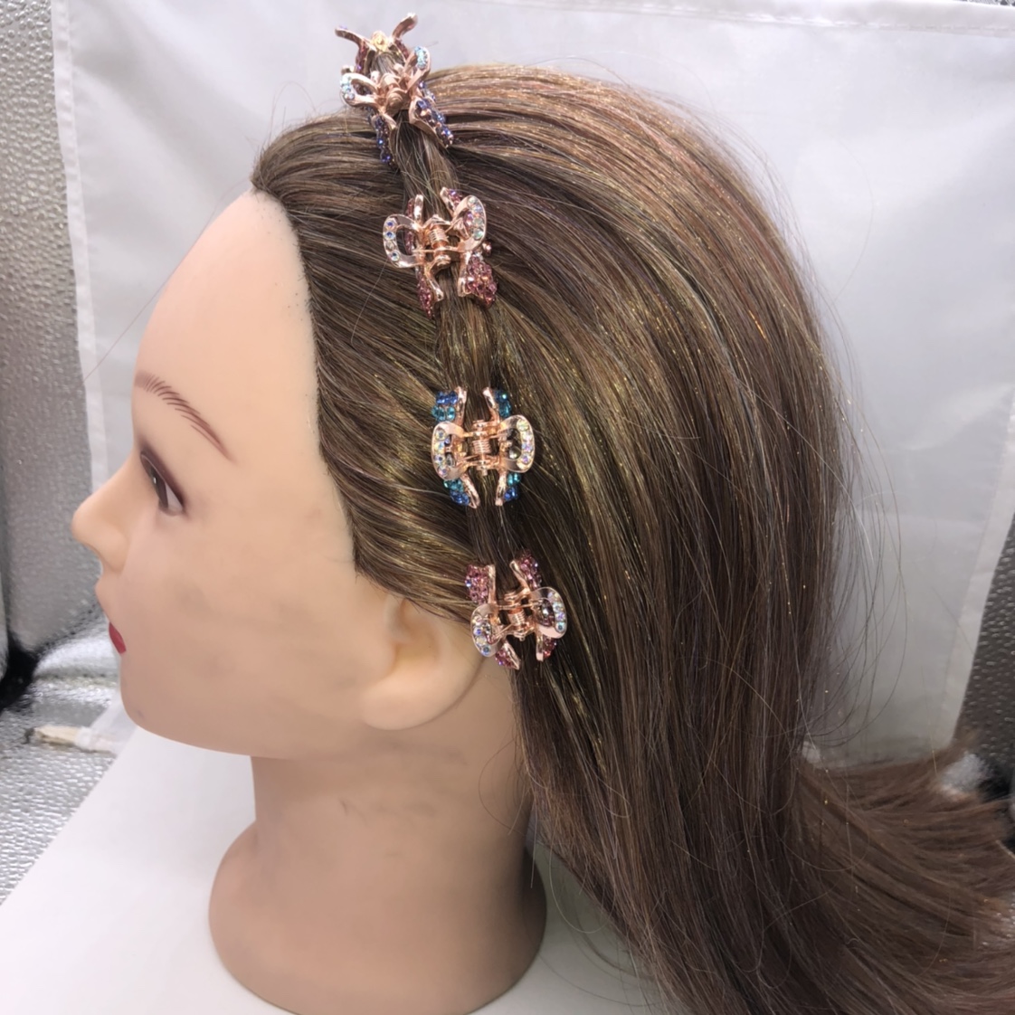 Versión coreana clip de pelo pequeño clip para mujeres clip de captura simple tiara de cabeza clip superior clip de pelo accesorios de pelo aleación strass pequeño clip de captura jardín details Picture