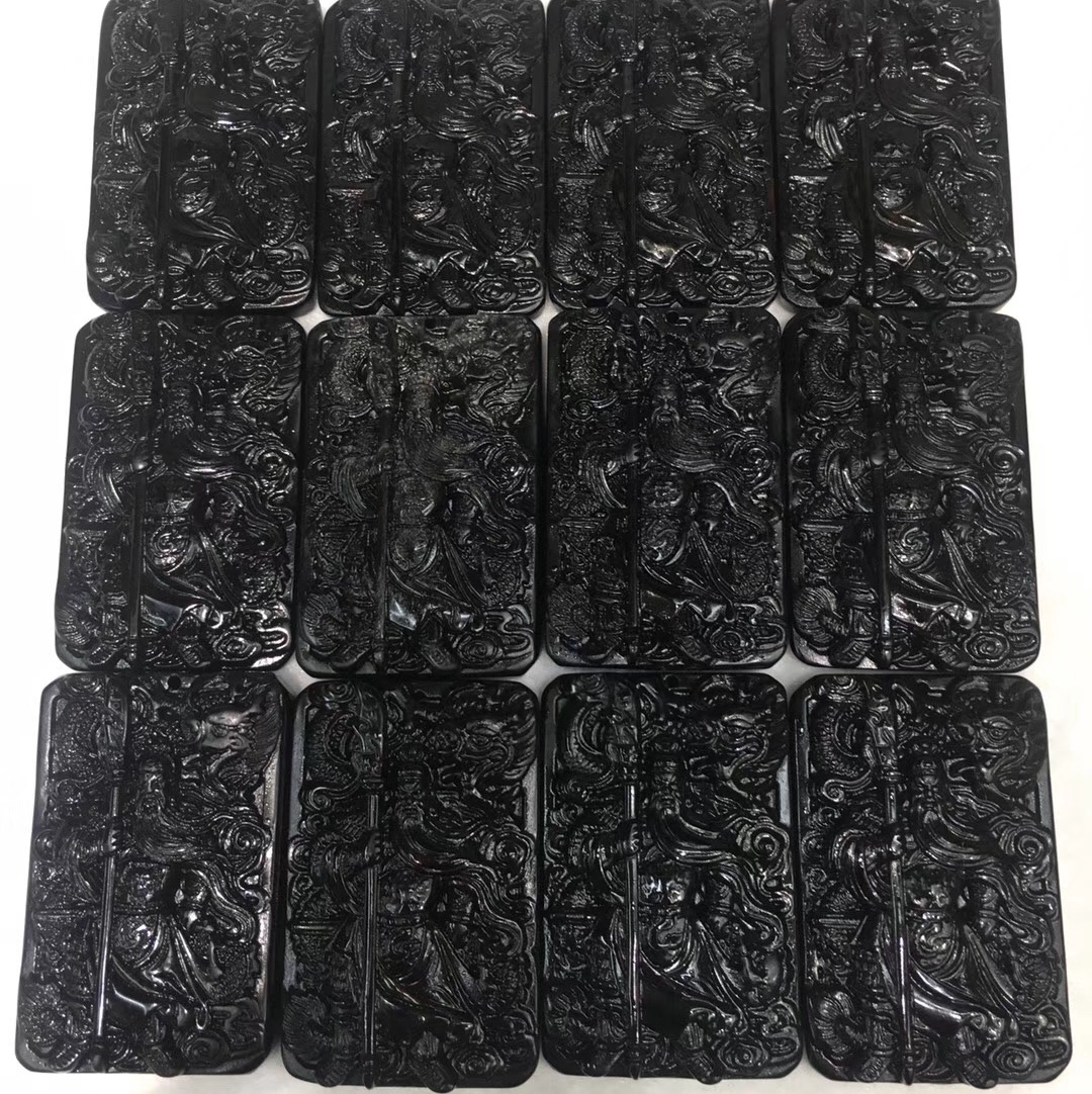 【品名】天然黑曜石降龙关公大刀关羽吊坠
【规格】60*40*12mm详情图8