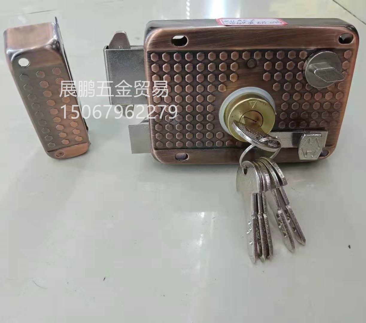 Foreign trade door lock, iron door lock, anti-theft exterior door lock 311 200 thumbnail