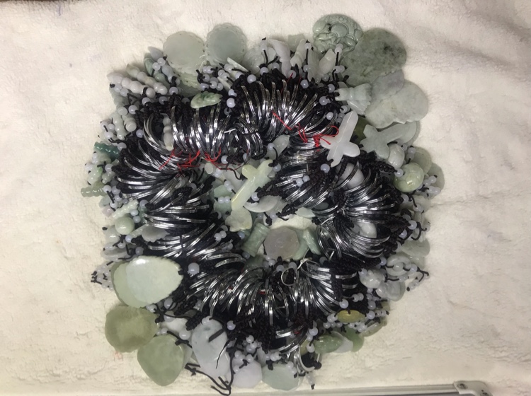 天然翡翠玉钥匙扣