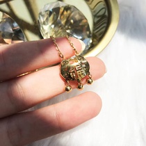 Titanium steel
316 stainless steel series of products necklace, hand lotus, foot lotus, earrings and other jewelry environmental protection is not allergic to everyone recognized the fashion trend of good products.