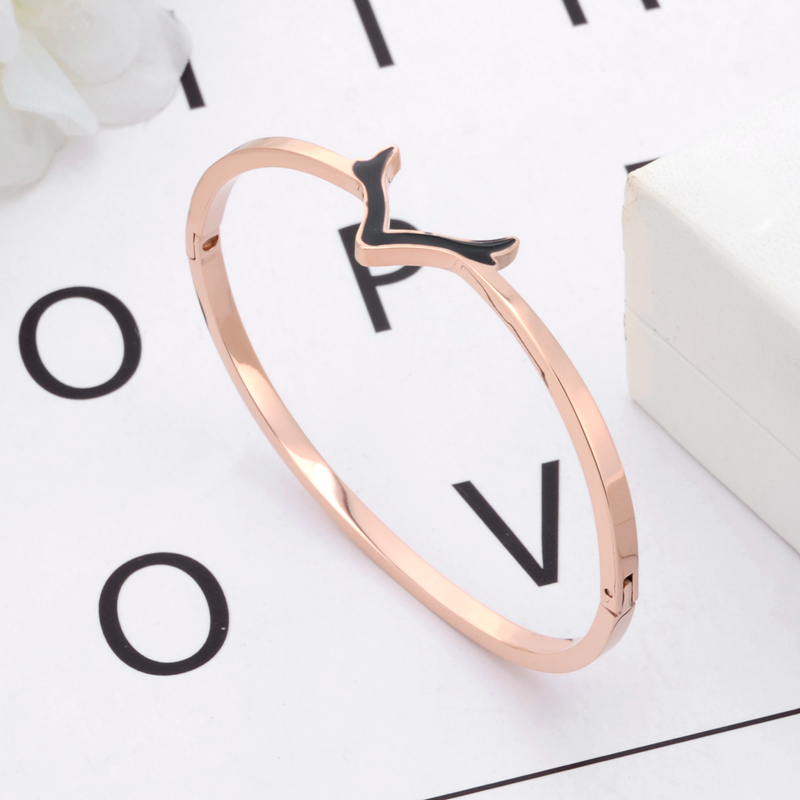 滴胶年角项链详情图2